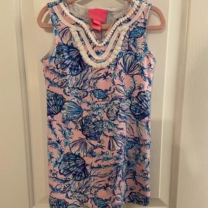 Lilly Pulitzer Size XS shift dress in ENC